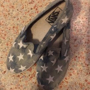 Vans slip on flats / sneakers
